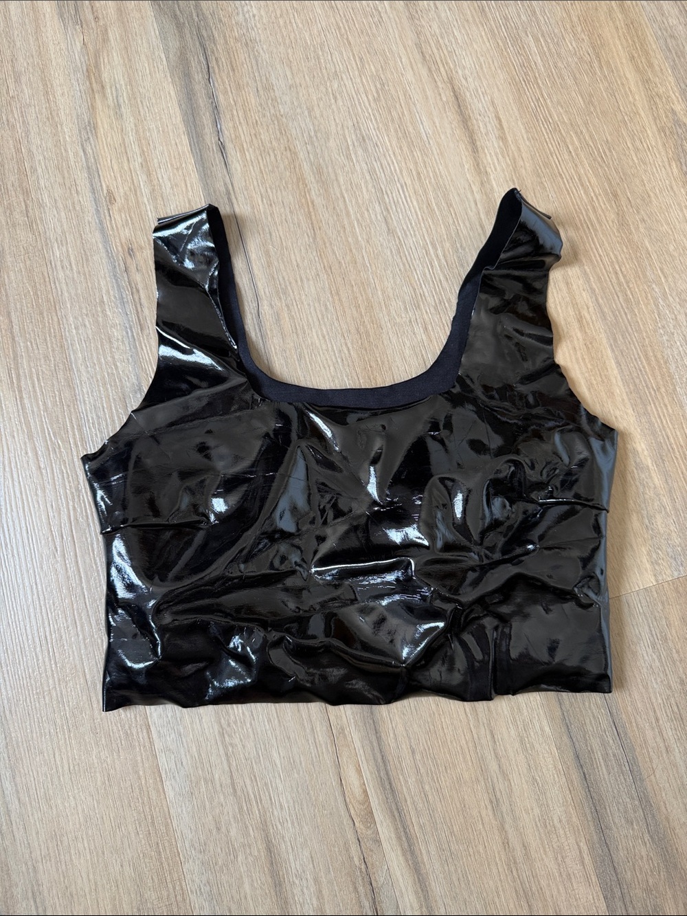 Commando Black Patent Cropped Tank